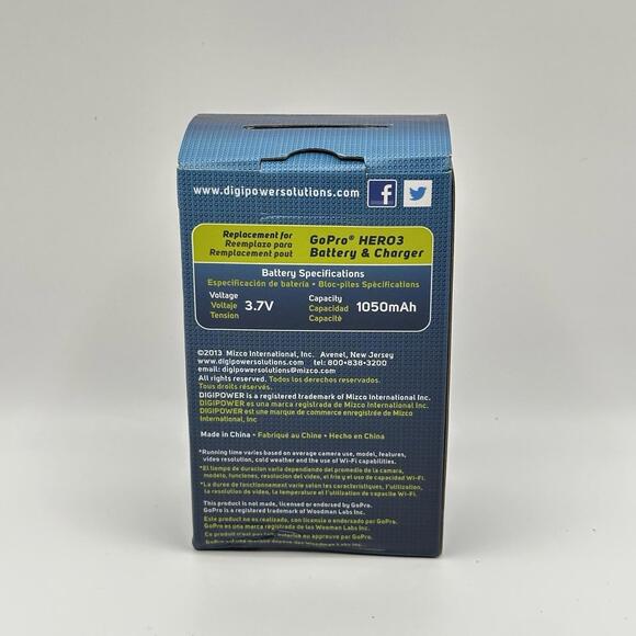 GOPRO HERO3 Digipower Charger And Battery - Picture 2 of 3